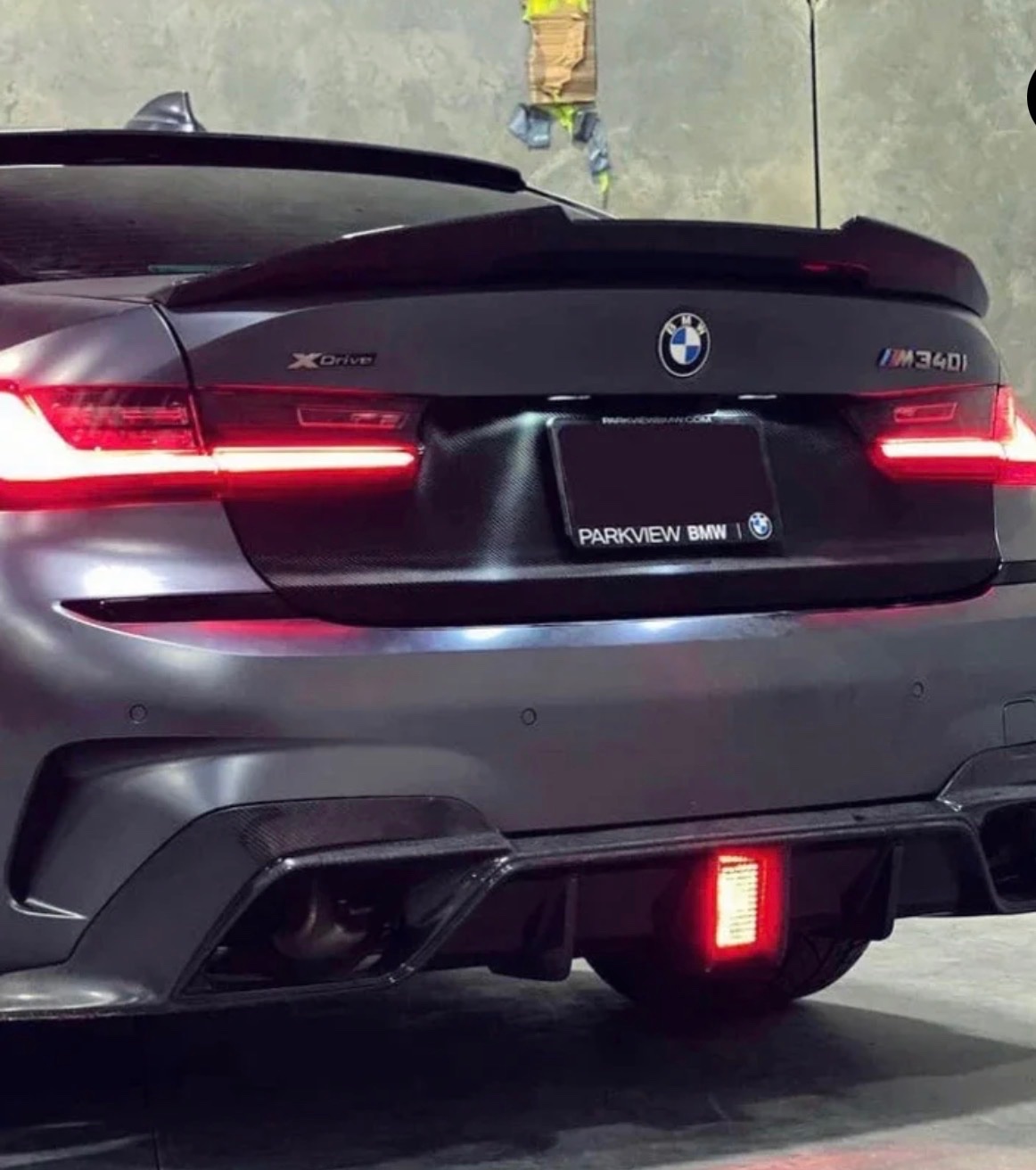 PSM STYLE CARBON FIBER SPOILER - G20 3 SERIES