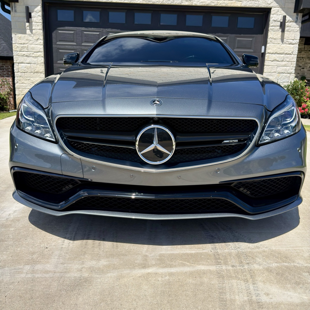 ANG CLS 63s! Oh yeah! 👑 See more on my YouTube channel AMG123 https://youtube.com/@amg123-cls63?si=3 - by Mercedes Mike