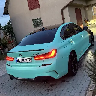 2021 BMW G20