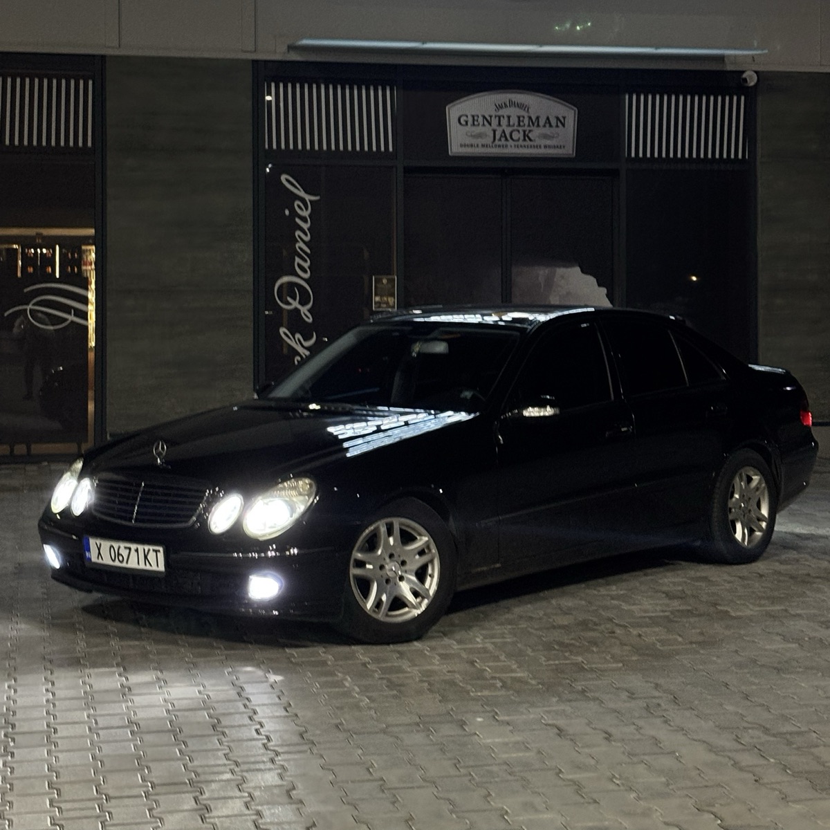 2003 Mercedes-Benz E-Class