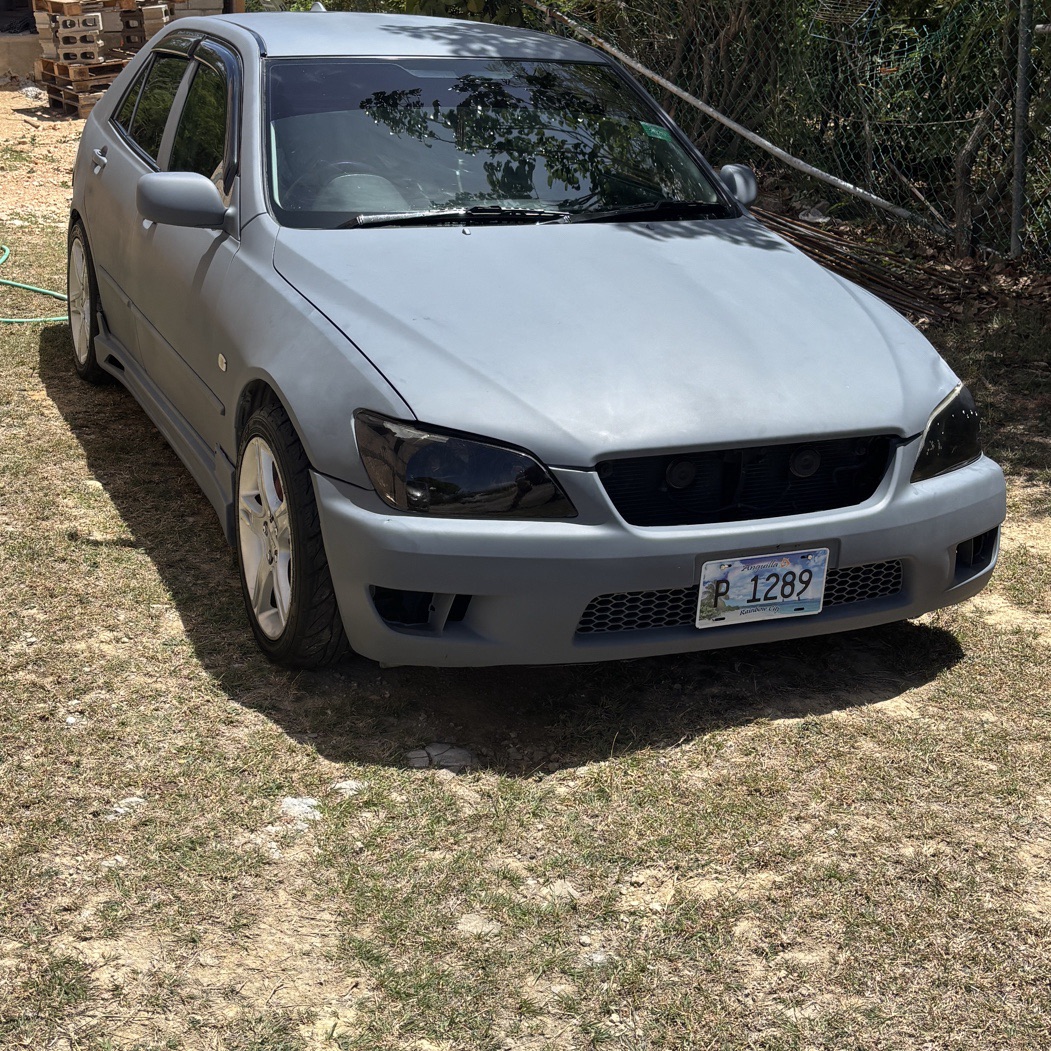 2005 Toyota Altezza