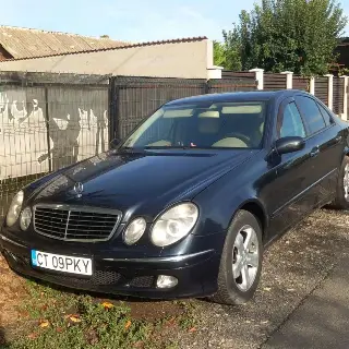 2003 Mercedes-Benz E