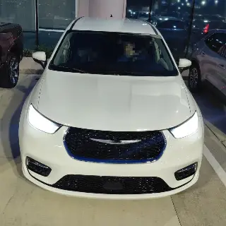 2023 Chrysler Pacifica