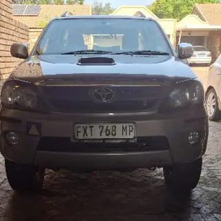 2006 Toyota Fortuner