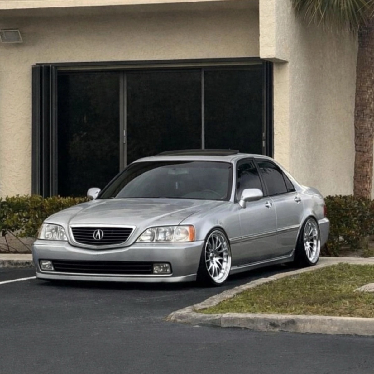 2003 Acura RL
