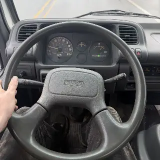 1997 Isuzu NPR