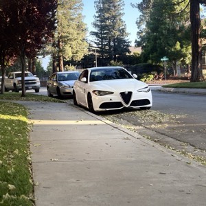2022 Alfa Romeo Giulia (952)