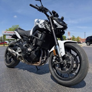2017 Yamaha FZ09