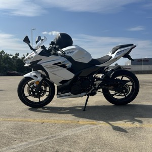 2024 Kawasaki Ninja 400