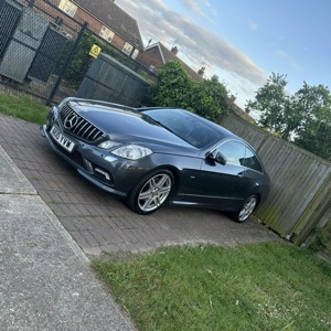 2010 Mercedes-Benz E350 CDI