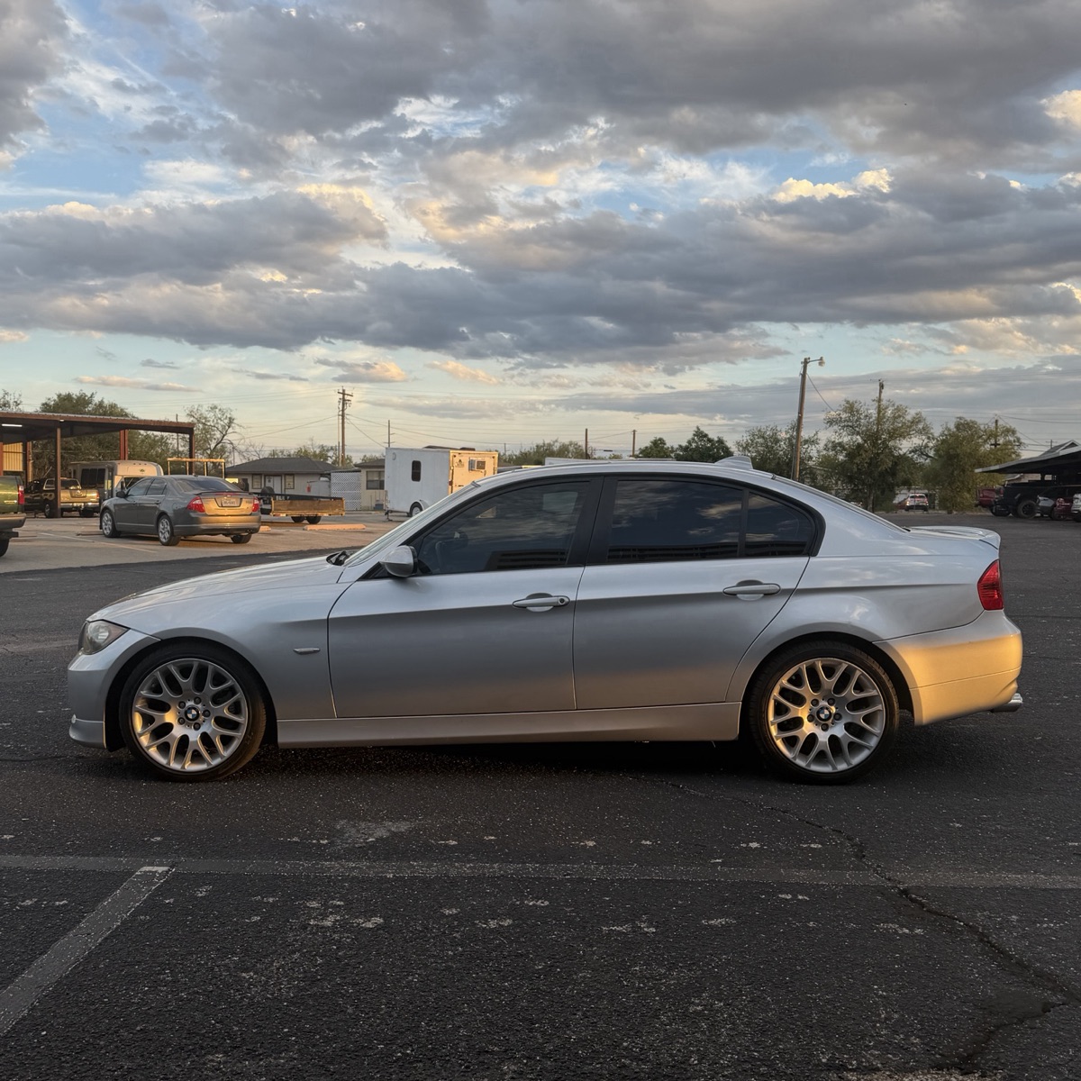 2006 BMW 325i