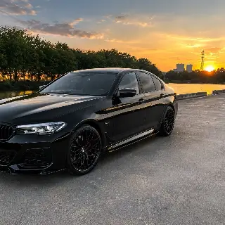 2022 BMW 545e