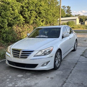 2012 Genesis 4.6