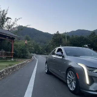 2023 Cadillac CT4