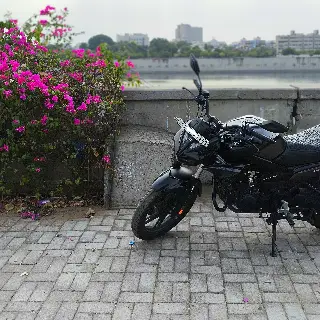 2025 Hero 125r