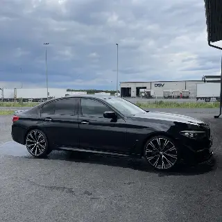 2017 BMW 530e